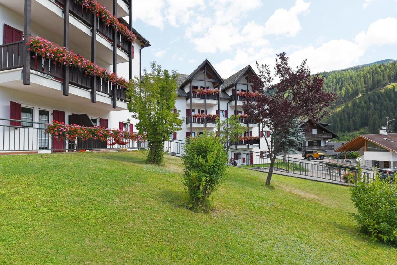 Residence Casa Metz Santa Cristina Val Gardena エクステリア 写真